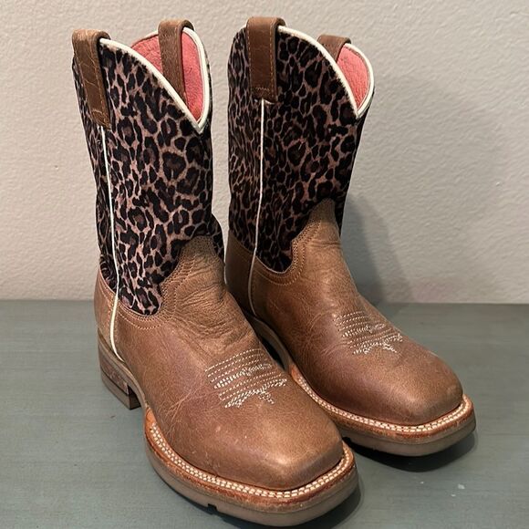 Girls Roper Wester‎ Boots leopard Size 9 - EUC - Picture 1 of 6